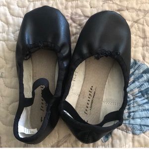 Size 11 toddler ballet shoes